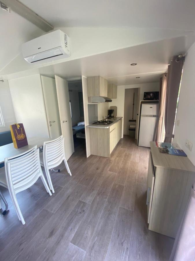 Mobil 4 Personnes * Narbonne-Plage